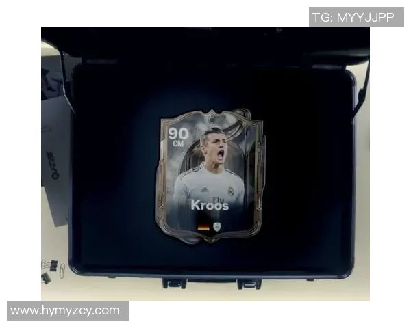 《球星卡足球单包编年史:探秘珍藏背后的传奇与市场风云》 《球星卡足球单包编年史:探秘珍藏背后的传奇与市场风云》