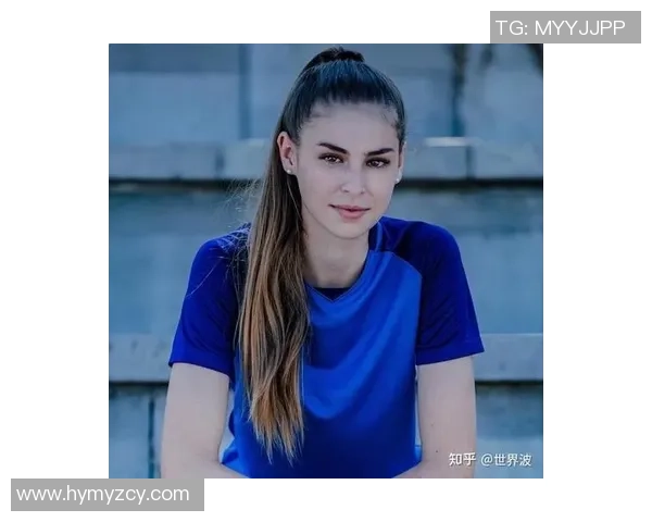 世界杯足球宝贝与球星婚姻背后的故事与情感历程揭秘