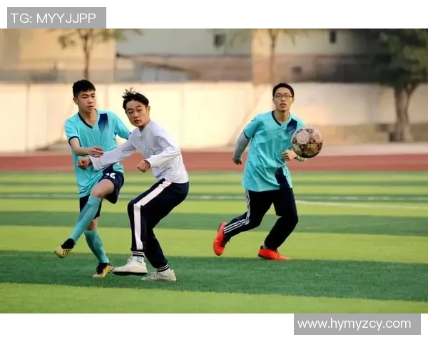 热血绿茵梦想启航足球巨星化身动漫激情燃动青春